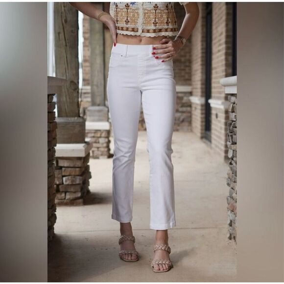 Spanx Straight Leg Ankle Jean White Denim Stretchy Pull on Elastic Waist Sz 3XT - Picture 1 of 12